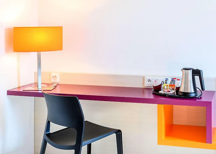 Western Expo Szálloda