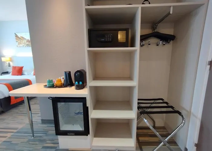 ホテル Western Expo