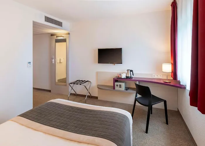 Western Expo ホテル