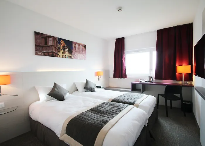 Western Expo Szálloda 3*