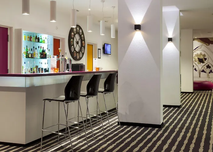 Western Expo ホテル