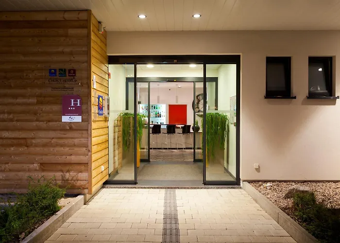 Western Expo Szálloda 3*